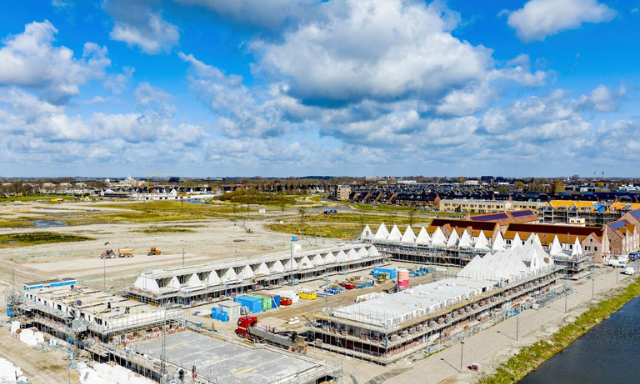 Bouw nu dat straatje erbij om woningnood te bestrijden