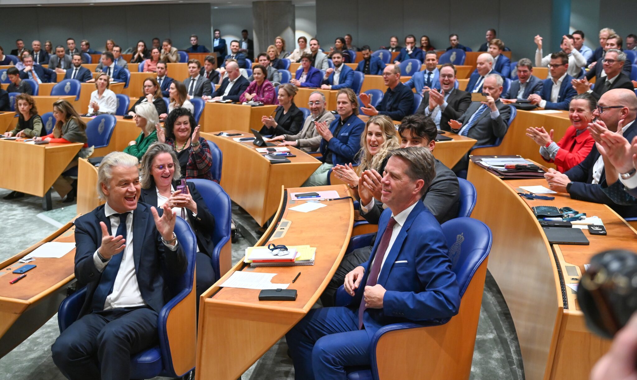 Tweede Kamer, stel je in op meer afsplitsingen